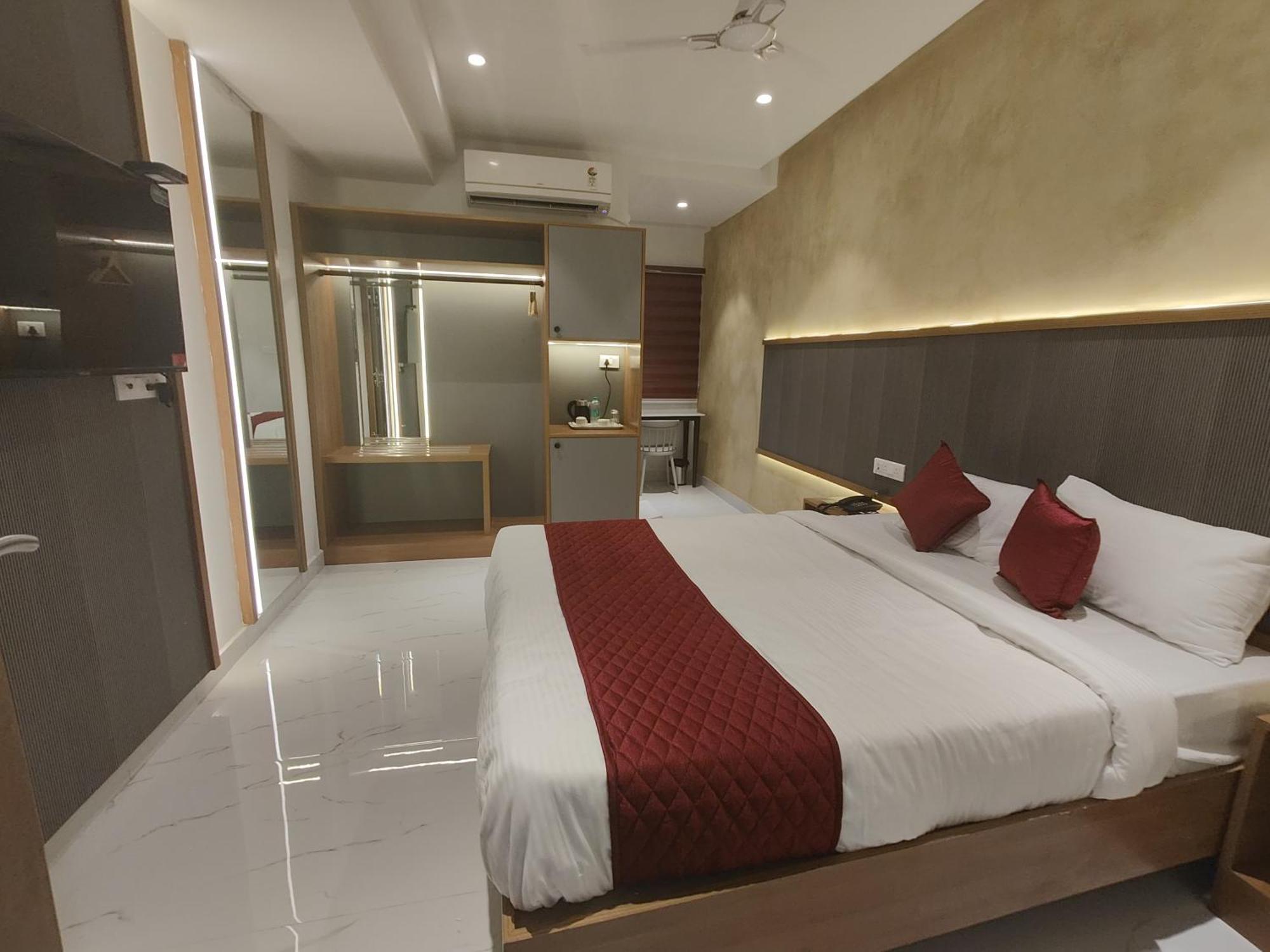 Hotel La Premier ไฮเดอราบัด ภายนอก รูปภาพ