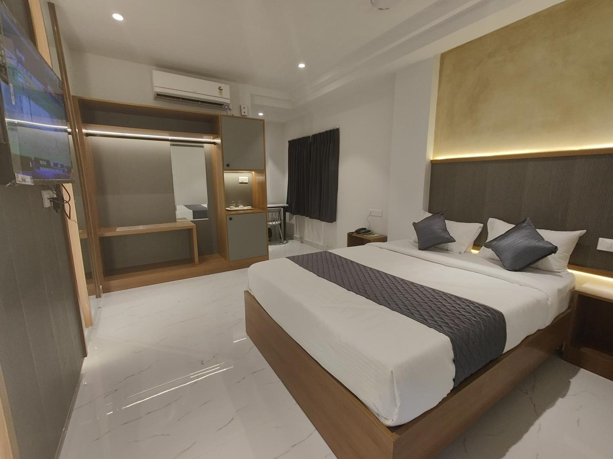 Hotel La Premier ไฮเดอราบัด ภายนอก รูปภาพ